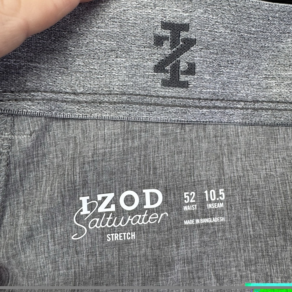 IZOD Saltwater Performance Shorts Men's Size 52‎ Lot Of 2 Gray Tan Stretch Golf - Picture 15 of 16